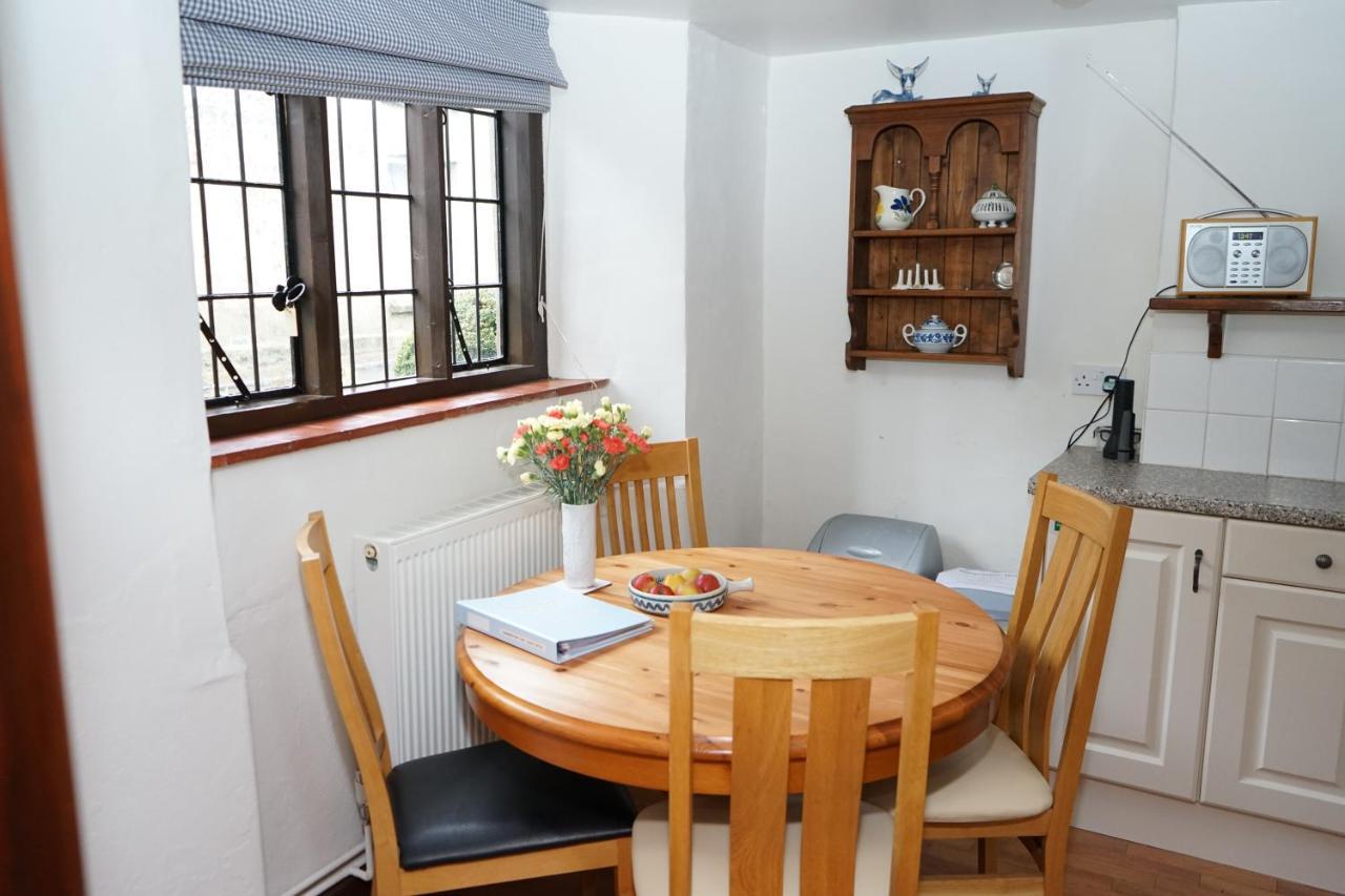 Character 2 Double Bedroom Cottage In Shaftesbury Ngoại thất bức ảnh
