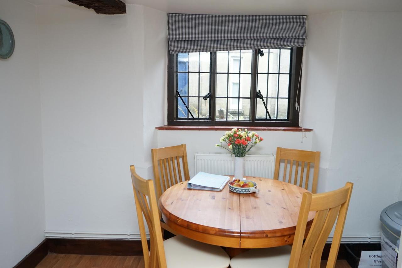 Character 2 Double Bedroom Cottage In Shaftesbury Ngoại thất bức ảnh